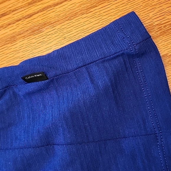 Calvin Klein Blue Short Sleeve Tee - Picture 5 of 9